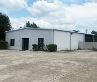 Plus de détails pour 136 Windy Meadows Dr, Schertz, TX - Industriel/Logistique à louer