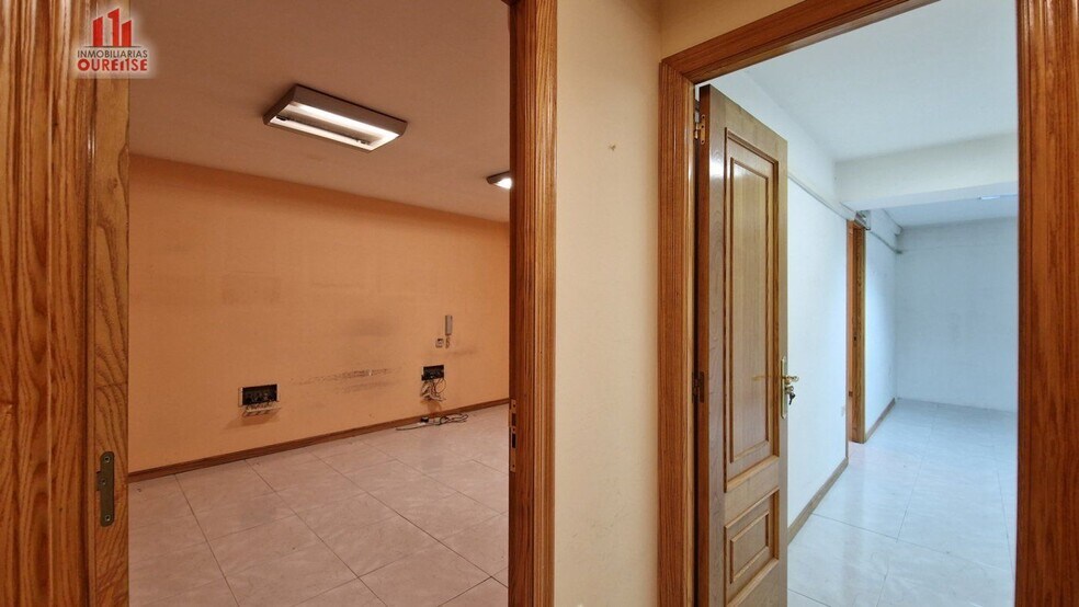 Bureau dans Ourense, Orense à vendre - Photo de l’immeuble – Image 2 sur 12