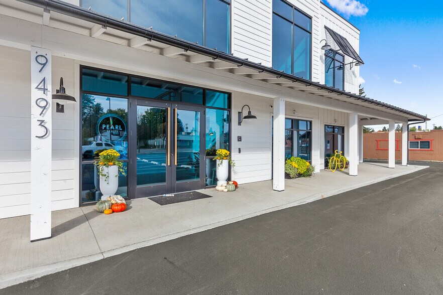 9493 N Government Way, Hayden, ID à vendre - Photo de l’immeuble – Image 3 sur 26