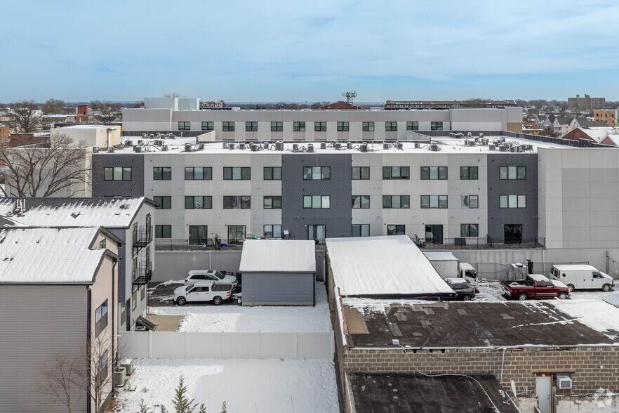 188-192 Lafayette St, Paterson, NJ à vendre - Photo de l’immeuble – Image 3 sur 5