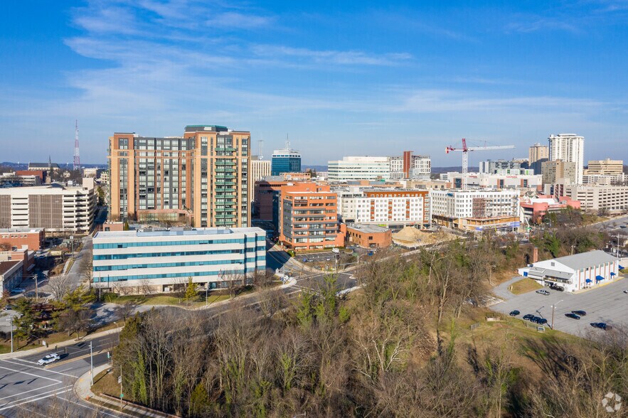 200 W Towsontown Blvd, Towson, MD à louer - Aérien – Image 2 sur 2