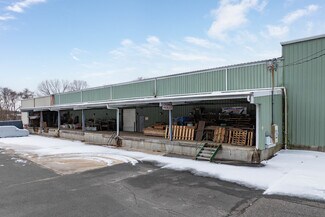 Plus de détails pour 26 Frowein Rd, Center Moriches, NY - Industriel/Logistique à vendre