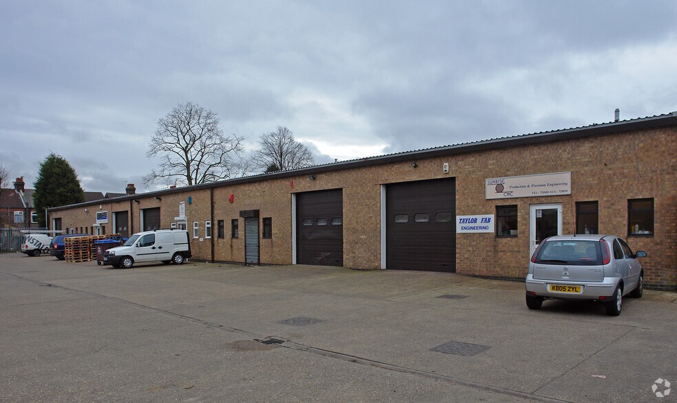 Ramridge Rd, Luton à vendre - Photo de l’immeuble – Image 2 sur 3