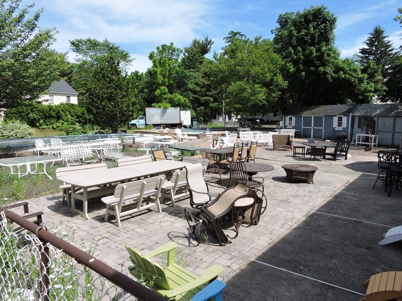128 Main St, Chester, NJ à louer - Photo de l’immeuble – Image 3 sur 10