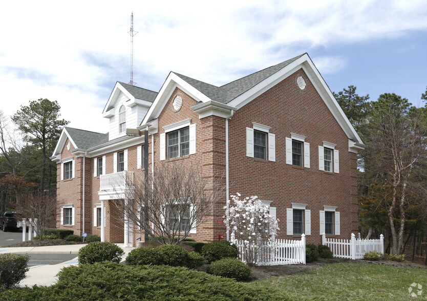 1466 Hooper Ave, Toms River, NJ à louer - Photo de l’immeuble – Image 3 sur 41
