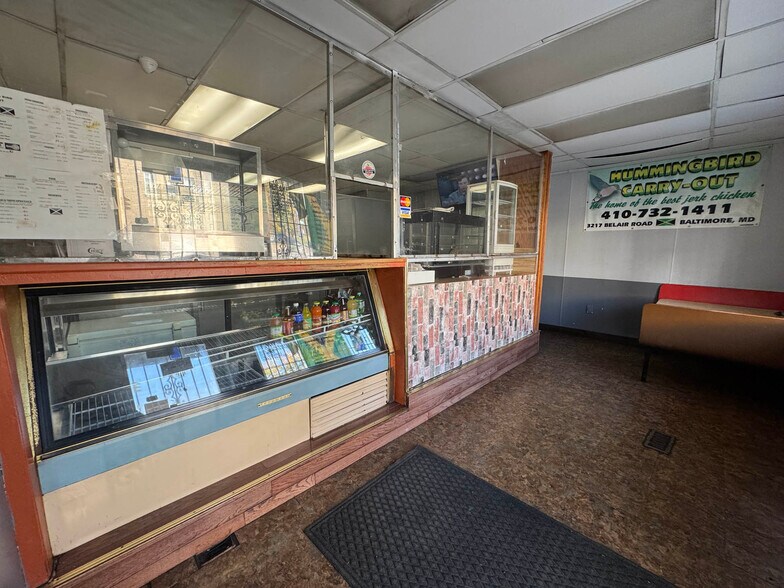 3217 Belair Rd, Baltimore, MD à vendre - Photo de l’immeuble – Image 3 sur 14