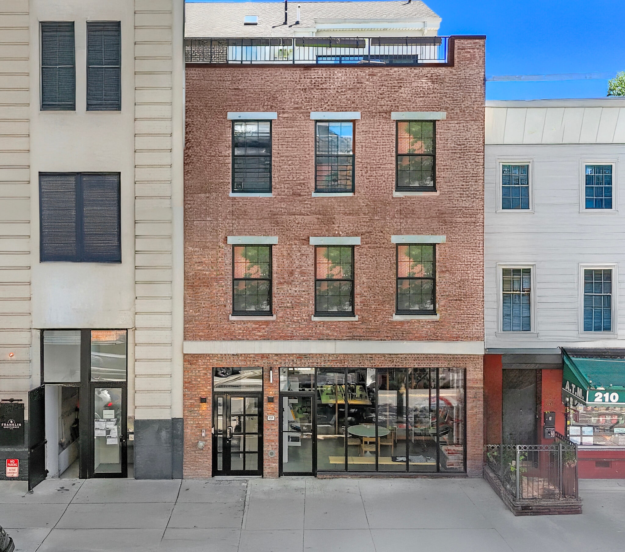 212 Franklin St, Brooklyn, NY à vendre Photo de l’immeuble– Image 1 sur 20