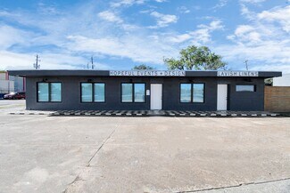 Plus de détails pour 11605 W Hardy Rd, Houston, TX - Local commercial à vendre