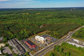 Plus de détails pour 1870 Cedar Creek Rd, Fayetteville, NC - Terrain à vendre