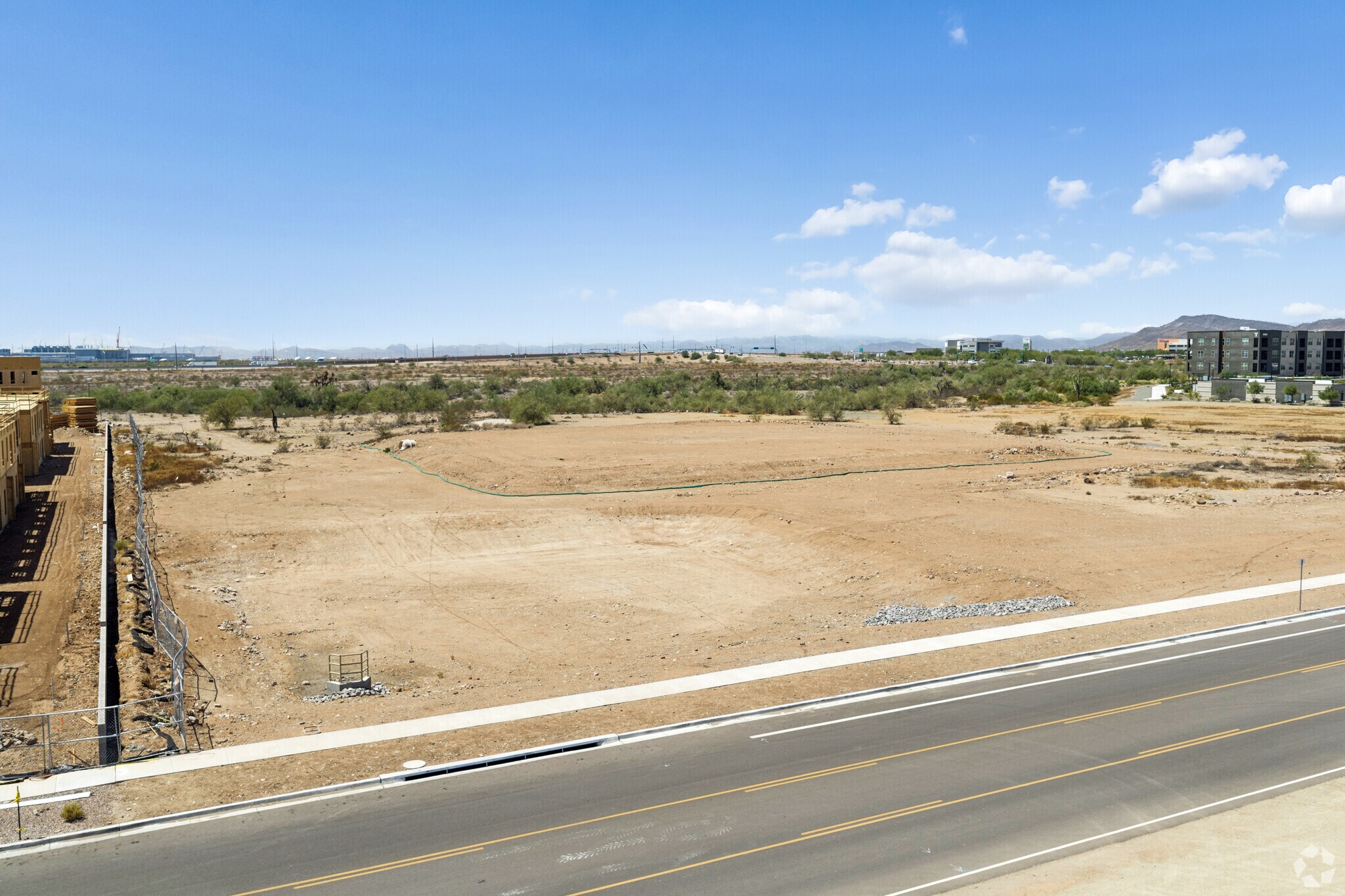 32600 N 29th Ave, Phoenix, AZ à vendre Photo de l’immeuble– Image 1 sur 19