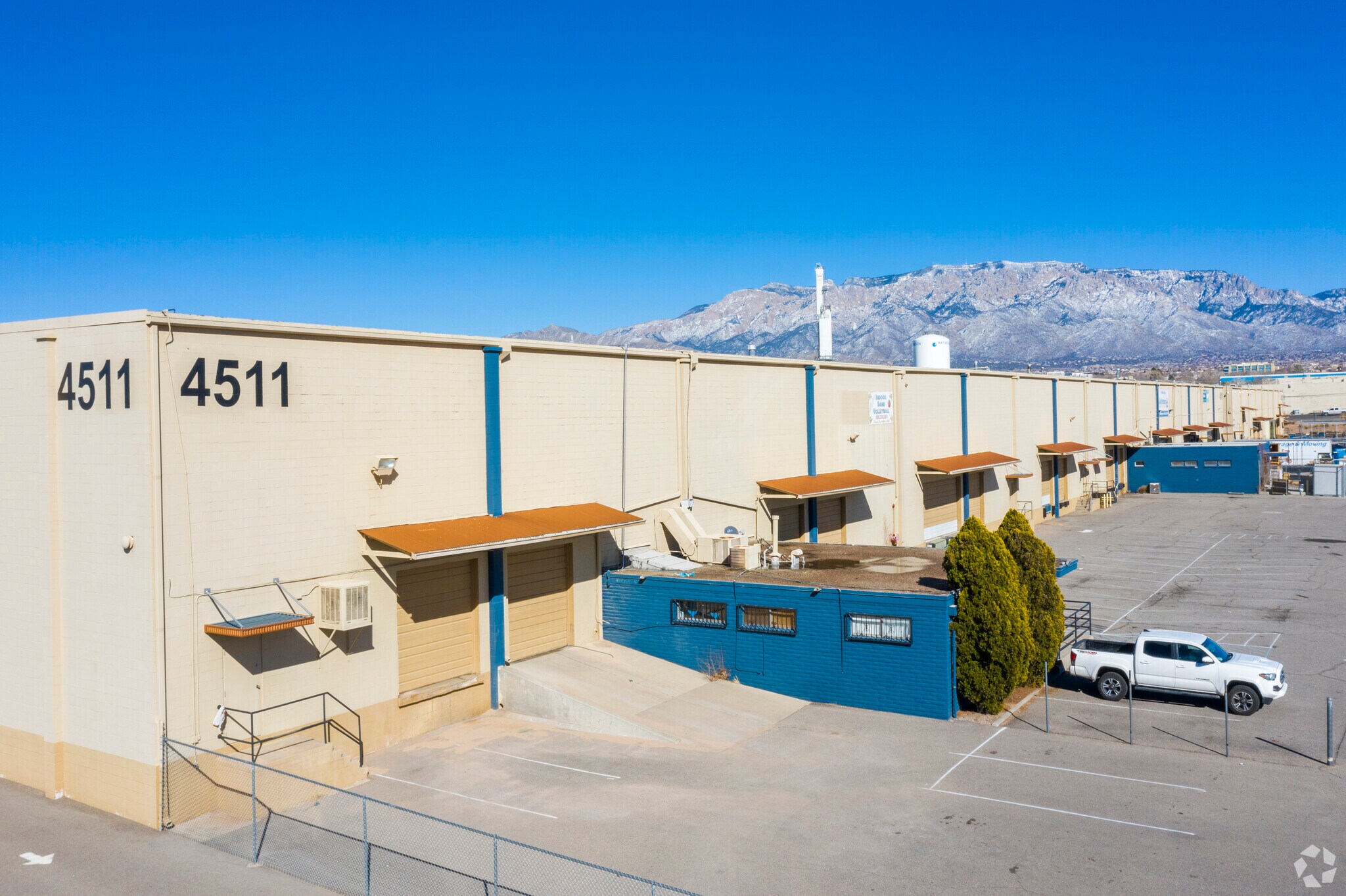 4511-4525 Paseo del Norte NE, Albuquerque, NM à louer Photo principale– Image 1 sur 8