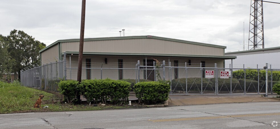 206 & 208 N Shaver St, Pasadena, TX à louer - Photo de l’immeuble – Image 3 sur 10