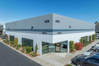 Plus de détails pour 4175 Cameron St, Las Vegas, NV - Bureau, Local d'activités à louer