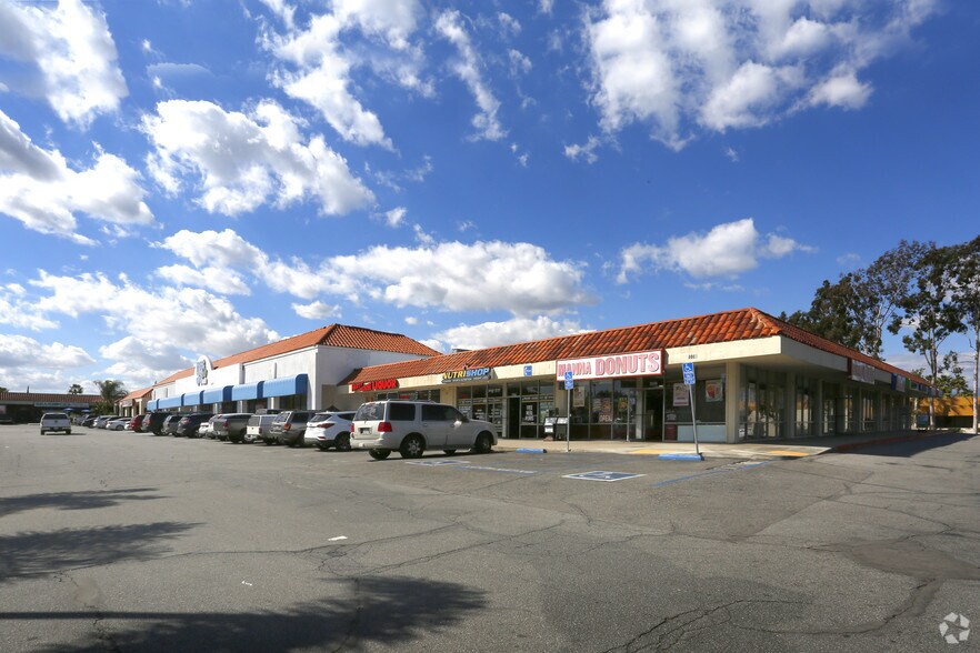 4080-4082 Chino Hills Pky, Chino Hills, CA à louer - Photo de l’immeuble – Image 2 sur 7