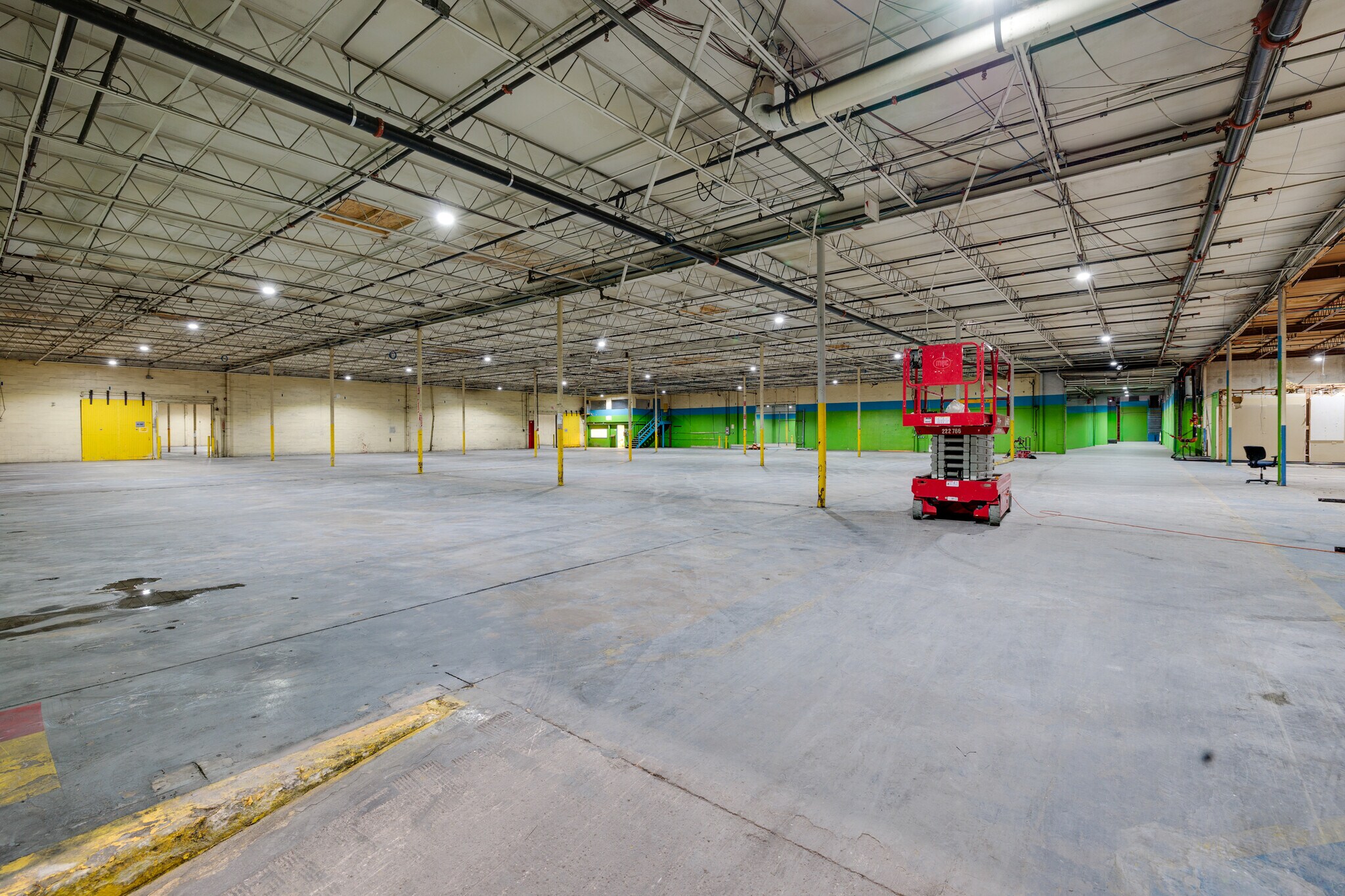 6750 N Bryan Dairy Rd, Seminole, FL à louer Photo intérieure– Image 1 sur 10