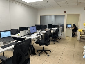 2895 Collins Ave, Miami Beach, FL à louer Photo intérieure– Image 2 sur 6