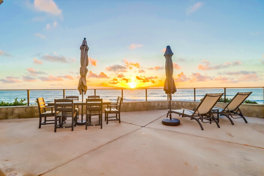 1476-80 Pescadero Dr, San Diego, CA à vendre - Photo de l’immeuble – Image 3 sur 27