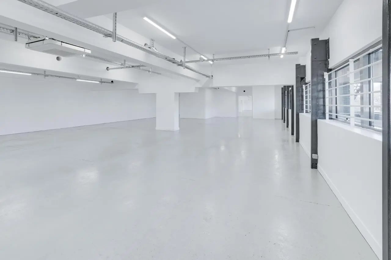 Bureau dans Pantin à vendre Photo de l’immeuble– Image 1 sur 17