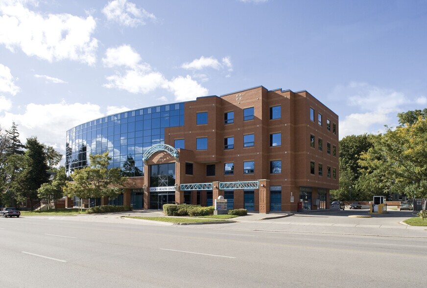 140 E Oxford St, London, ON à louer - Photo de l’immeuble – Image 2 sur 2