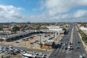 5901 Westheimer Rd, Houston, TX - Vue aérienne  vue de carte - Image1