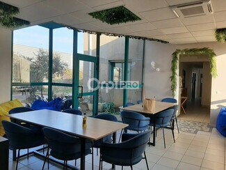 Plus de détails pour Bureau à louer