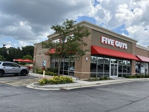 2401-2405 Lincoln Hwy, New Lenox, IL à louer Photo de l’immeuble– Image 1 sur 4