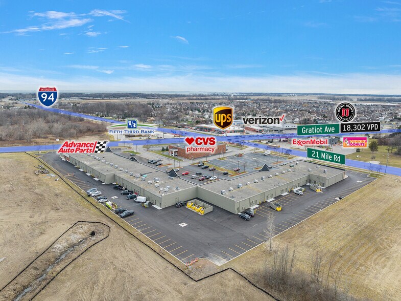 47025-47187 Gratiot Ave, Chesterfield, MI à louer - Photo de l’immeuble – Image 2 sur 2