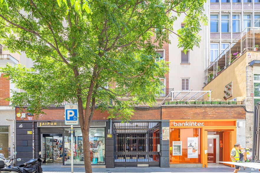 Calle del Duque de Alba, 7, Madrid, Madrid à louer - Photo de l’immeuble – Image 2 sur 2