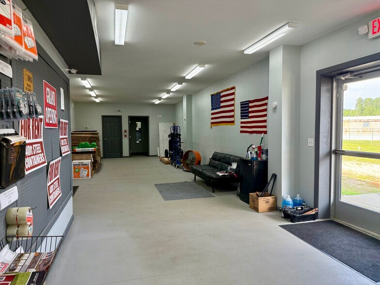 30333 Highway 31, Brewton, AL à vendre - Photo intérieure – Image 3 sur 29