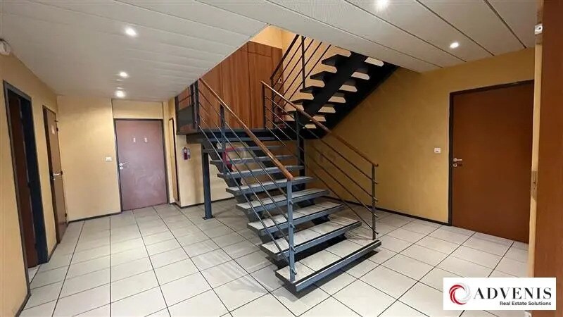 Bureau dans Mérignac à louer - Photo de l’immeuble – Image 3 sur 12