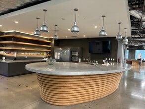 8 Hughes, Irvine, CA à louer Photo intérieure– Image 1 sur 4