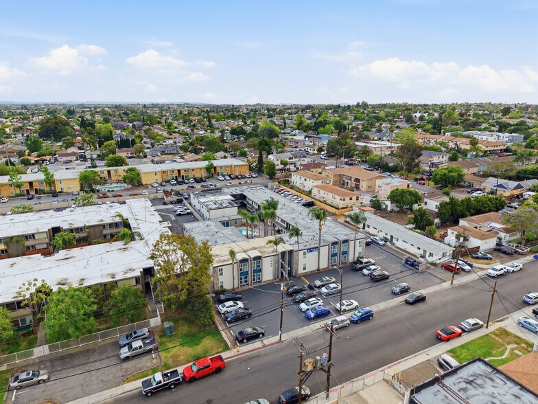 7645 Pacific Ave, Lemon Grove, CA à vendre - Photo de l’immeuble – Image 1 sur 18