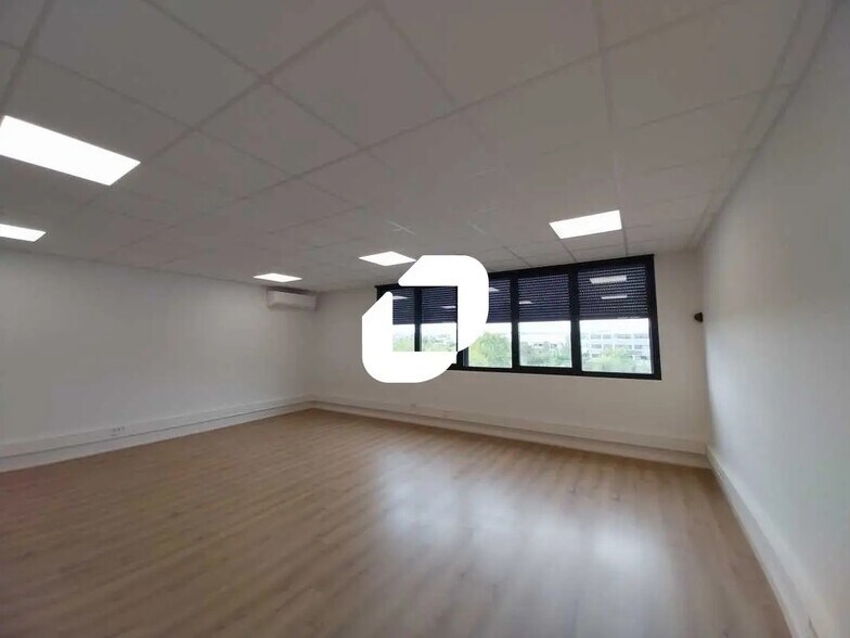 Bureau dans Montpellier à louer - Photo de l’immeuble – Image 3 sur 12