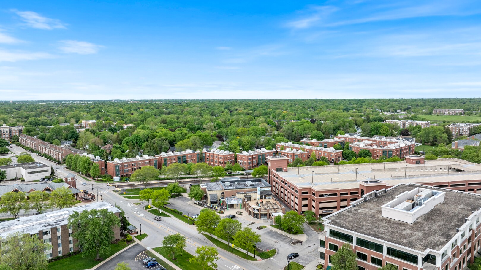 180 N Smith St, Palatine, IL à vendre Aérien– Image 1 sur 7