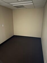 237 Oxmoor Cir, Birmingham, AL à louer Photo intérieure– Image 1 sur 4