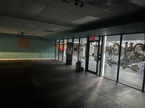 420 Federal Hwy, North Palm Beach, FL à louer Photo intérieure– Image 2 sur 4