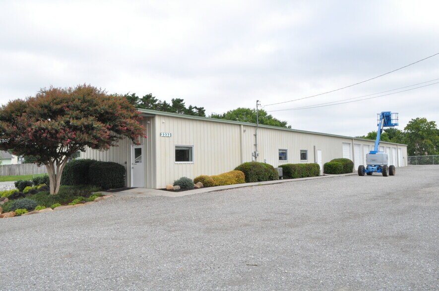 2333 W Emory Rd, Powell, TN à vendre - Photo de l’immeuble – Image 1 sur 33