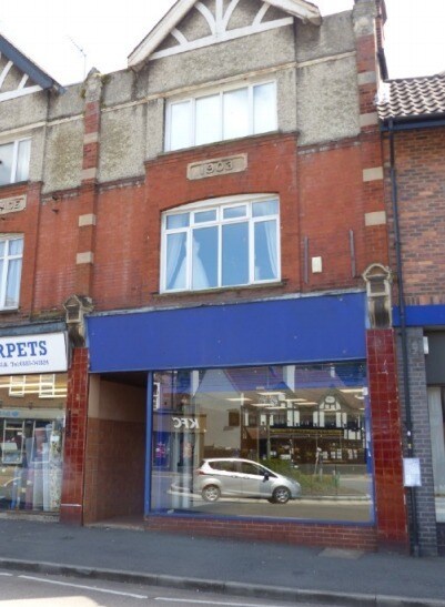 5 Station Ave, Caterham à louer Photo principale– Image 1 sur 4
