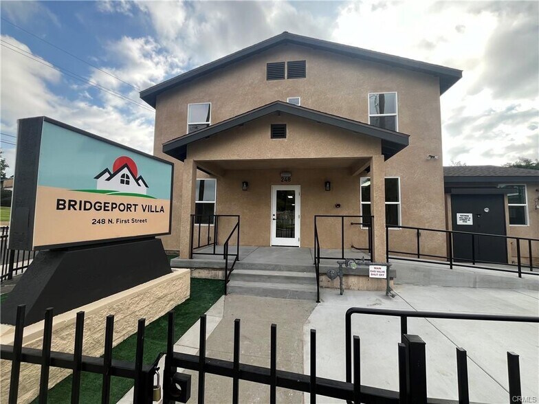248 N 1st St, La Puente, CA à vendre - Photo de l’immeuble – Image 3 sur 11