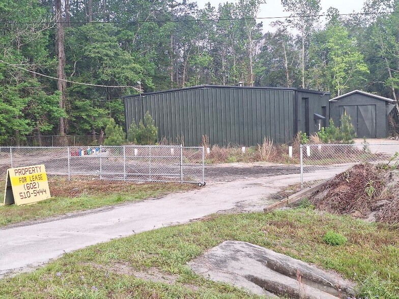 1024 FL-19 N, Palatka, FL à louer - Photo de l’immeuble – Image 2 sur 24