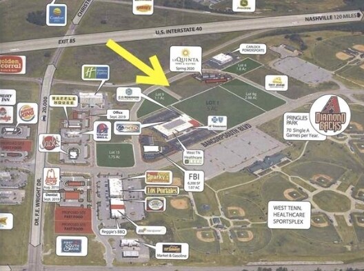 200 E Park Sq, Jackson, TN à vendre Photo principale– Image 1 sur 5