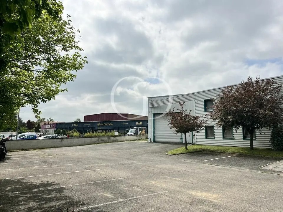 63 Chemin Neuf, Toussieu à louer Photo de l’immeuble– Image 1 sur 8