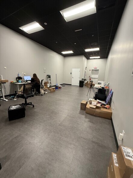 5135 20th St, Vero Beach, FL à louer - Photo de l’immeuble – Image 3 sur 3