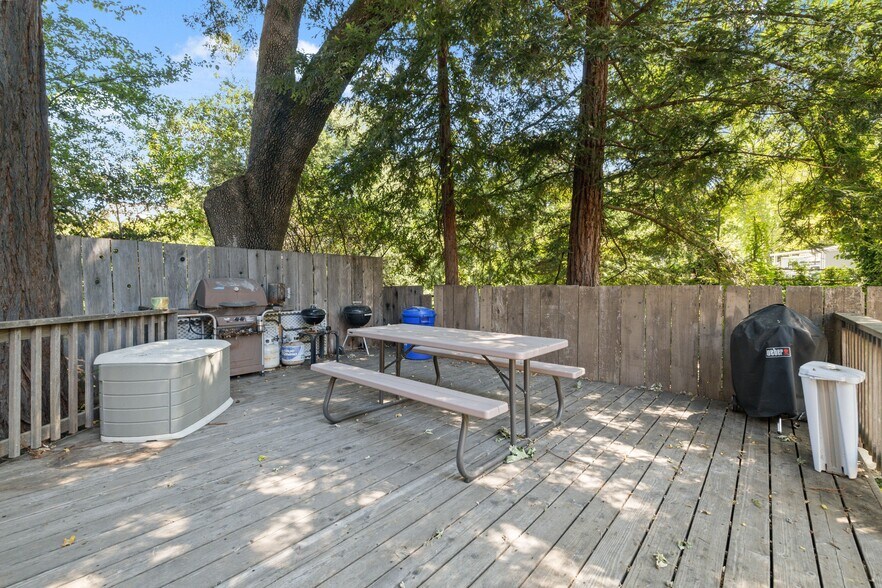 4602 Scotts Valley Dr, Scotts Valley, CA à vendre - Autre – Image 2 sur 12
