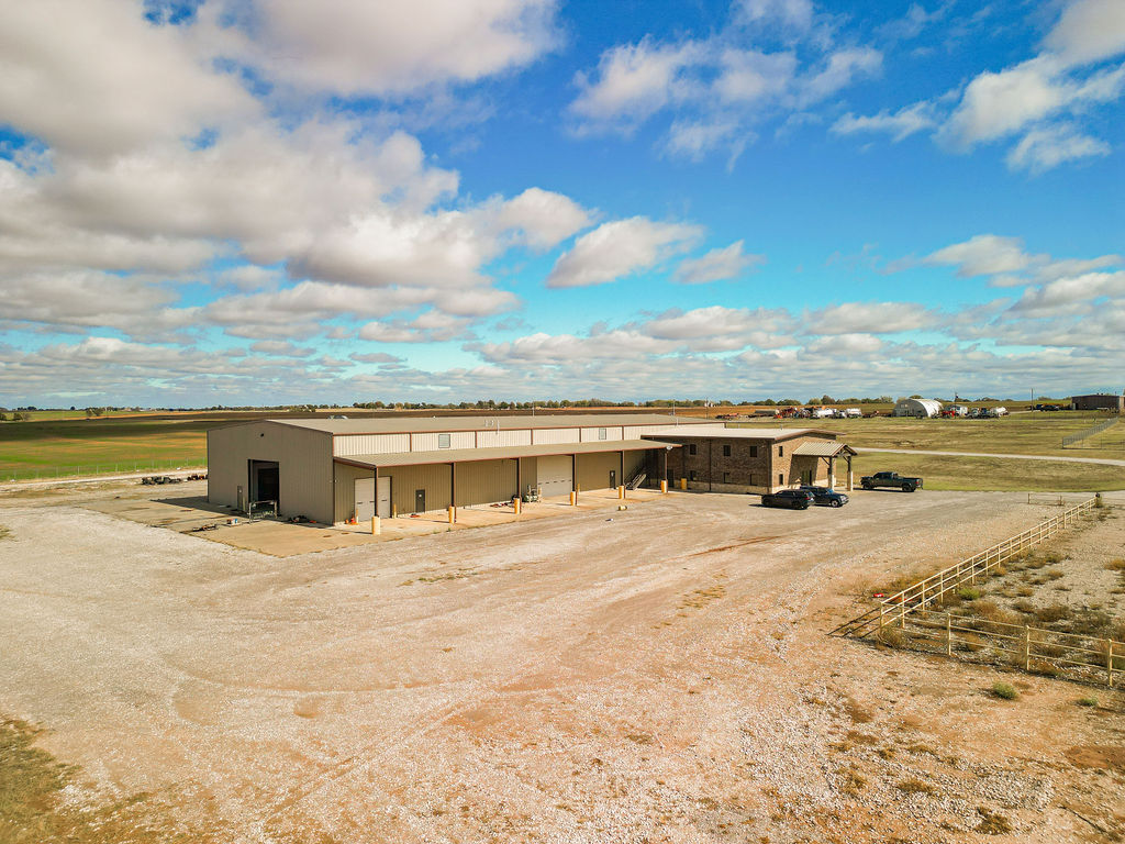 7604 S Highway 132, Drummond, OK à vendre Photo de l’immeuble– Image 1 sur 35