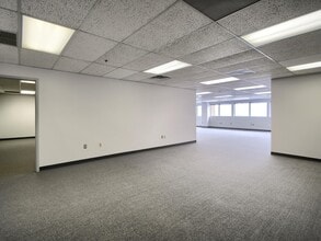 961 Marcon Blvd, Allentown, PA à louer Photo intérieure– Image 2 sur 10