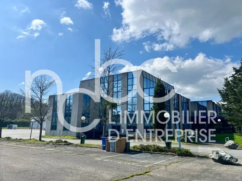 Industriel/Logistique dans Civrieux-d'Azergues à vendre - Photo de l’immeuble – Image 3 sur 10
