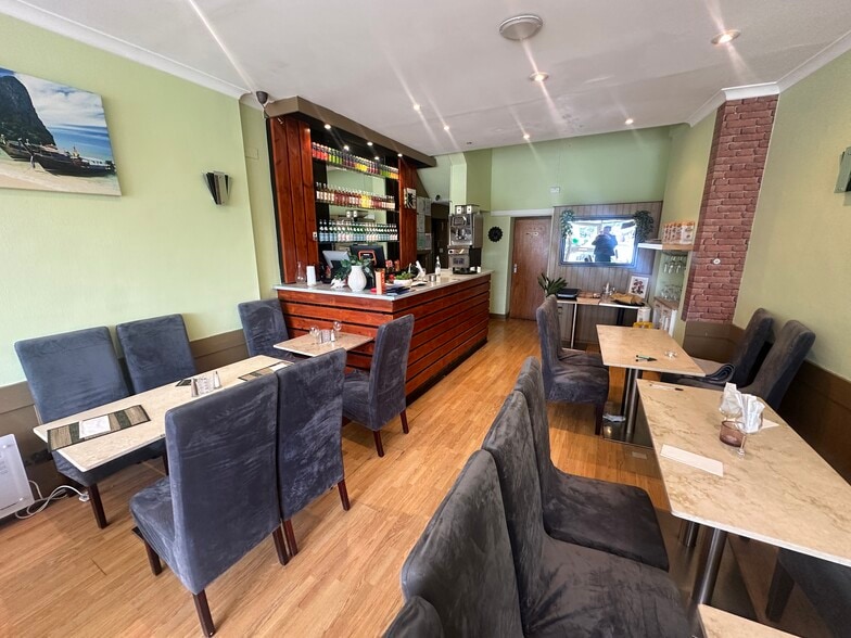 107-107A Friern Barnet Rd, Londres à louer - Photo intérieure – Image 3 sur 6