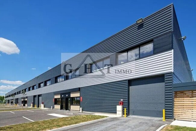 Plus de détails pour Industriel/Logistique à louer