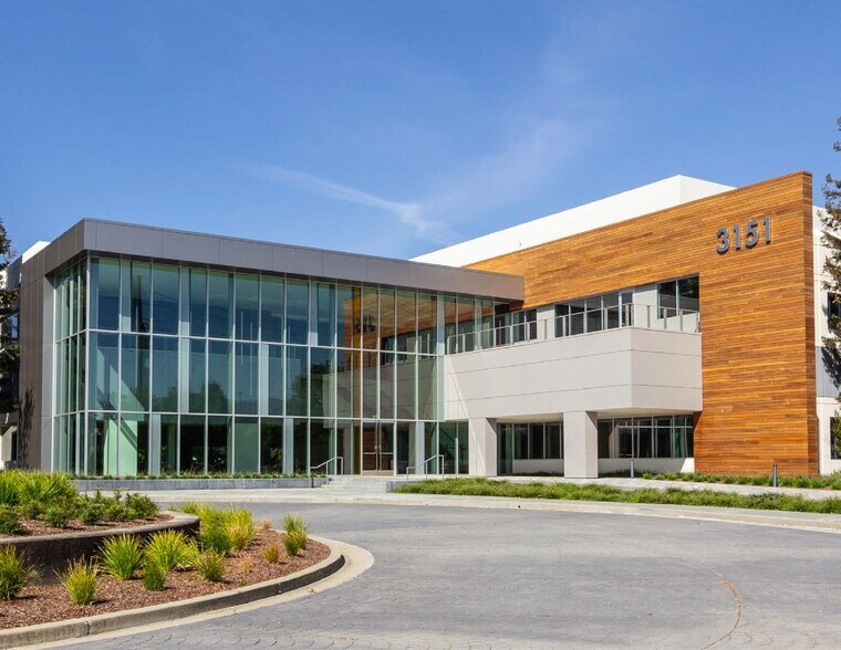 3151 Zanker Rd, San Jose, CA à louer - Photo de l’immeuble – Image 2 sur 21